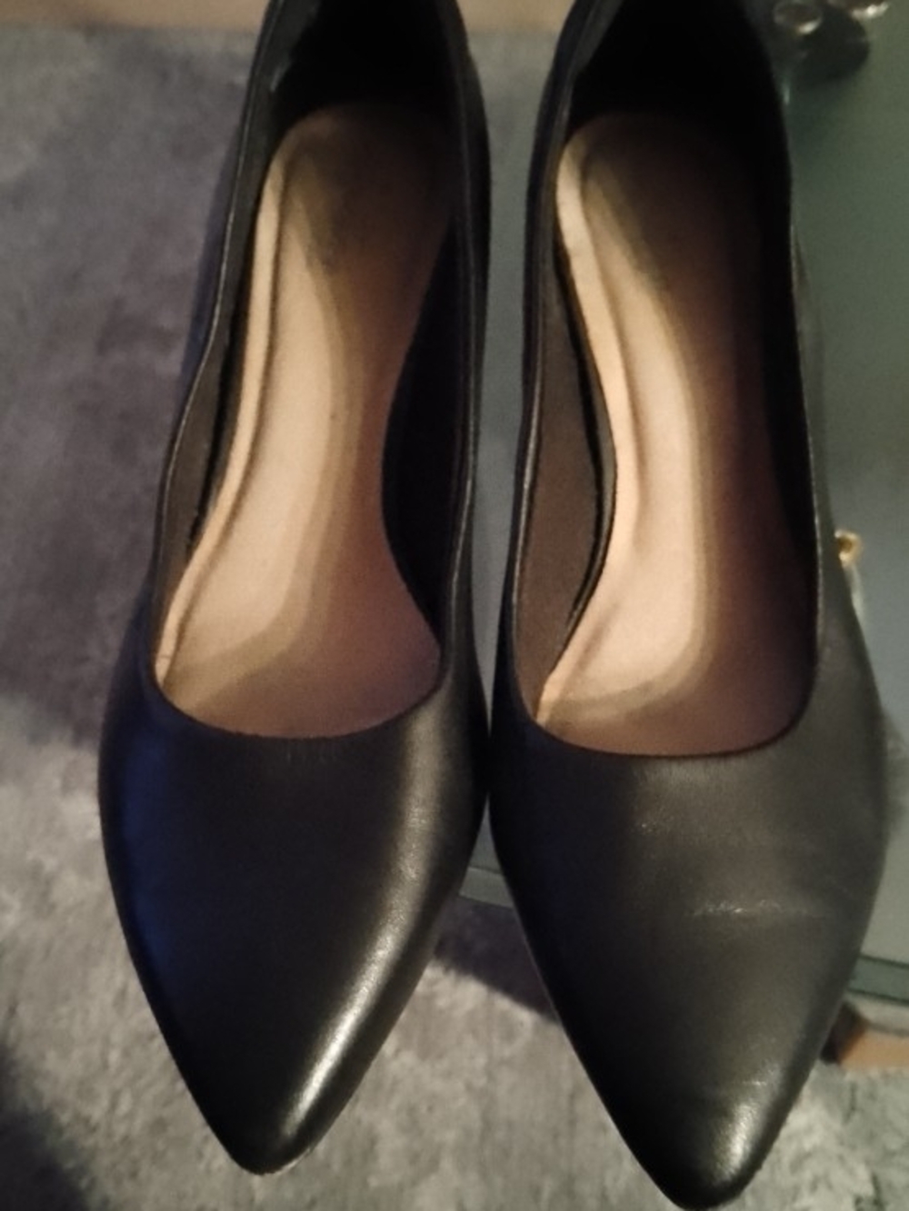 Clarks Women's Pointed-Toe Heels in Black Like New